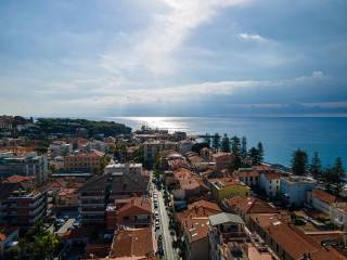 Negozio in vendita a bordighera 