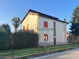 Villa bifamiliare in vendita a osio sotto corso vittorio veneto