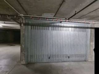 Garage in vendita a gallarate via bernardino ferni, 3