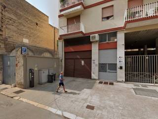 Garage in affitto ad andria via duca degli abruzzi, 15