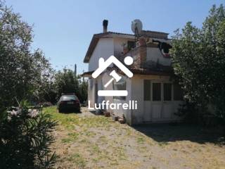 Villa all'asta ad aprilia via amaseno, 35