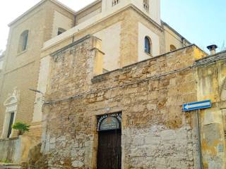 Pub in in vendita da privato a brindisi via annibale de leo, 9