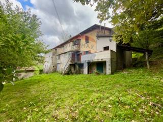 Casa indipendente in vendita a sambuca pistoiese strada statale porrettana, 226 - 227