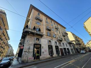 Posto auto in vendita a torino via valperga caluso, 28