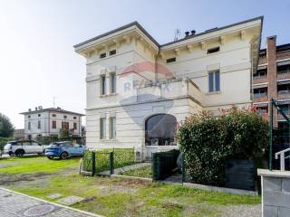 Appartamento in vendita a parma strada ambolana, 9