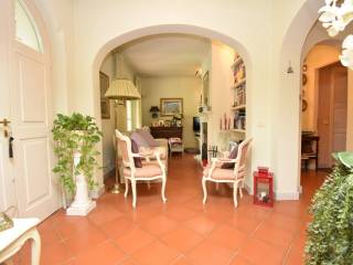 Villa in vendita a forte dei marmi via padre ignazio da carrara, 76b