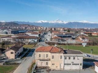 Negozio in vendita a saluzzo via ruata eandi, 2