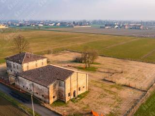 Appartamento in vendita a guastalla via chiesa, 42016 san rocco re, italia