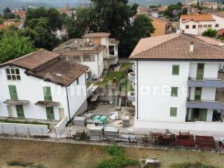 Villa bifamiliare in vendita a orte sp151