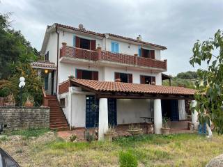 Villa in vendita ad agropoli via pasquale troisi