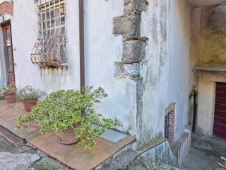 Casa indipendente in vendita a lucca via di aquilea, 2093