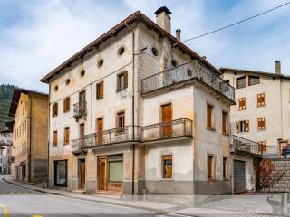 Casa indipendente in vendita a lozzo di cadore via roma, 223