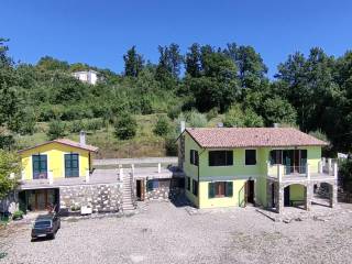 Villa in vendita a varese ligure località perassa