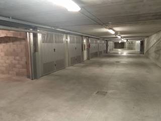 Garage in affitto a lodi viale trento trieste