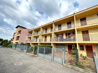 Villa a schiera in vendita a linarolo via cavallotti - linarolo