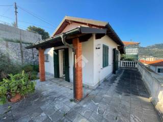 Villa in vendita a imperia str. privata mazza, 6