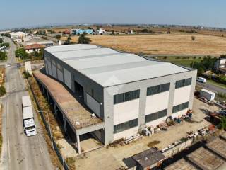 Capannone industriale in vendita a bosco marengo strada statale 35 bis dei giovi