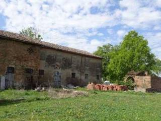 Rustico in vendita a lugo via lunga inferiore