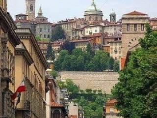 Appartamento in vendita a bergamo via francesco crispi, 2a