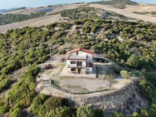 Casa indipendente in vendita a stigliano contrada acinello snc