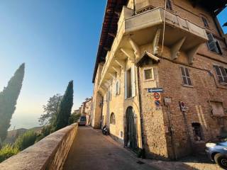 Appartamento in vendita ad assisi via metastasio