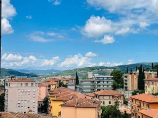 Appartamento in affitto a perugia via alessio lorenzini, 29