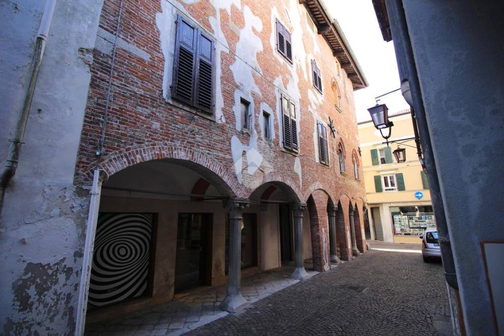 immagine annuncio 2 di 12
