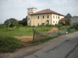 Terreno residenziale in vendita a cornate d'adda via villa paradiso