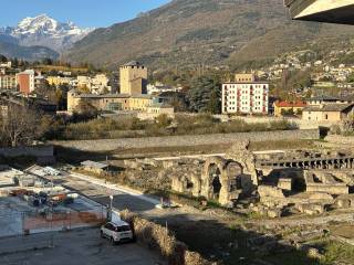 Appartamento in vendita ad aosta via porta pretoria, 19