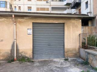 Garage in vendita a palermo via ernesto basile, 150