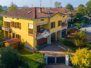 Villa a schiera in vendita a fabbrico via don francesco bassoli, 22