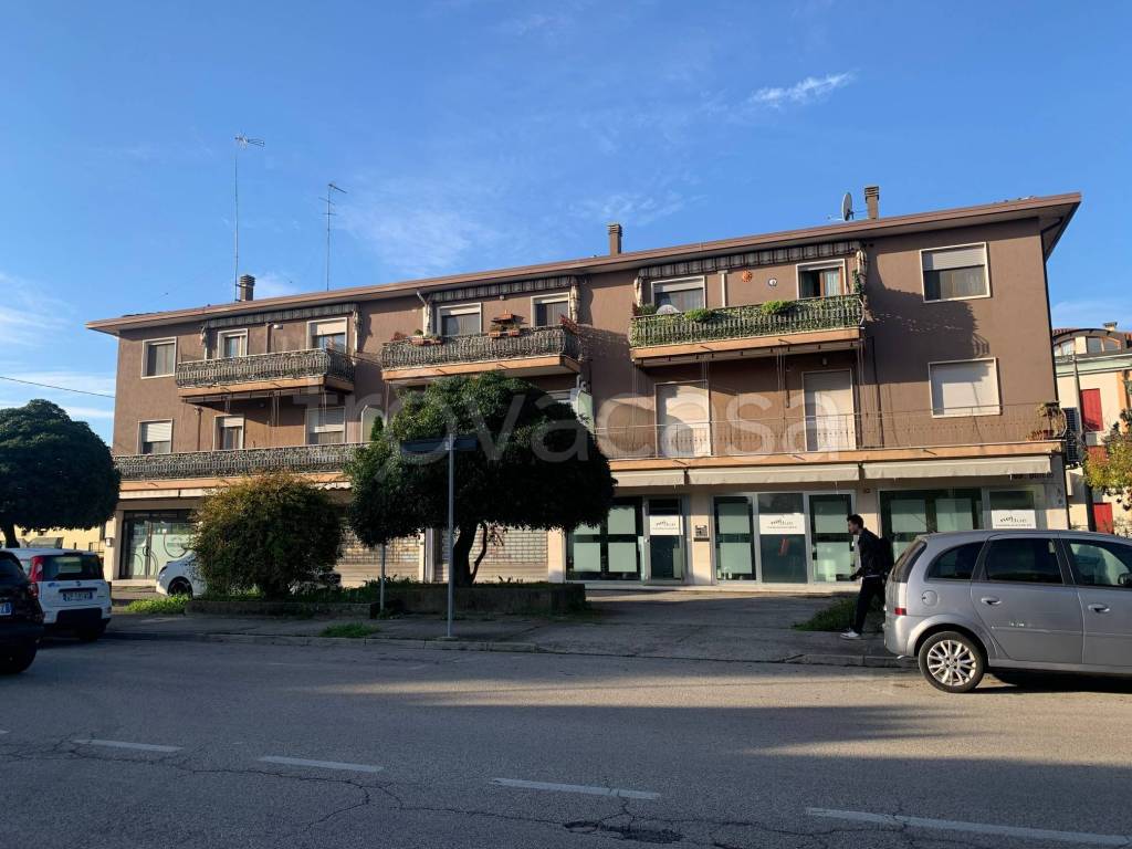immagine annuncio 11 di 13