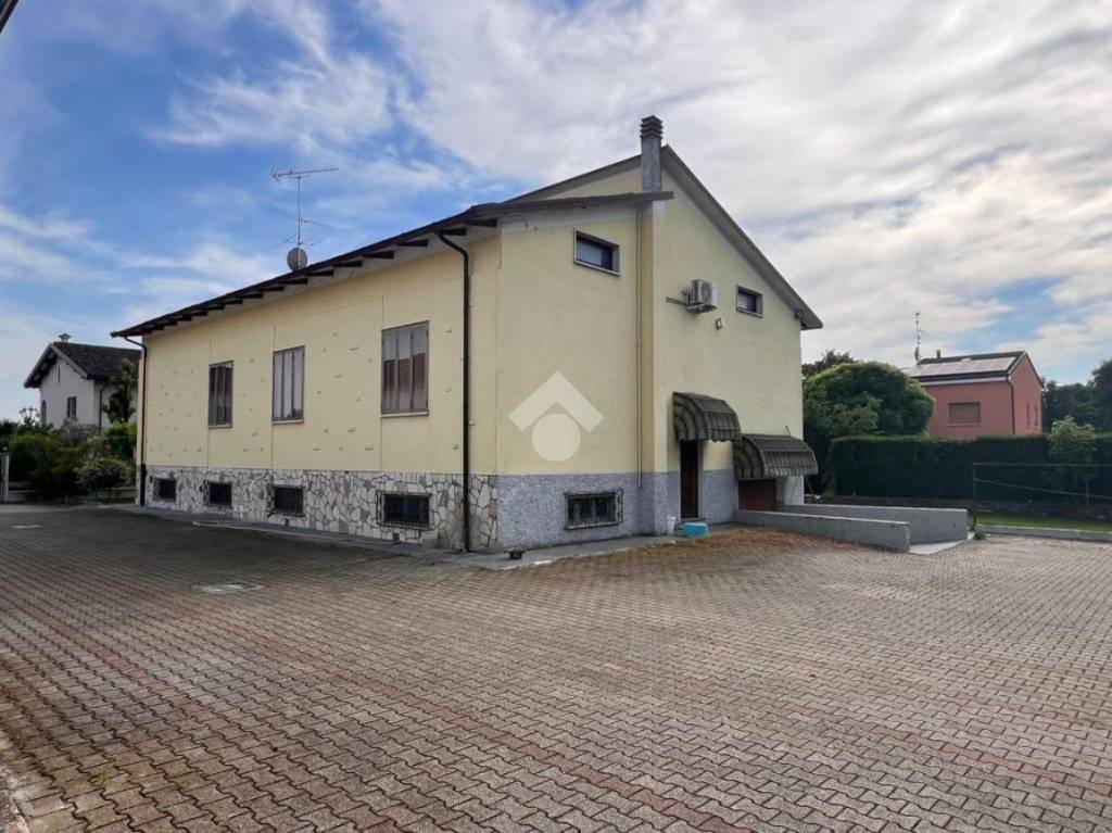 immagine annuncio 1 di 14
