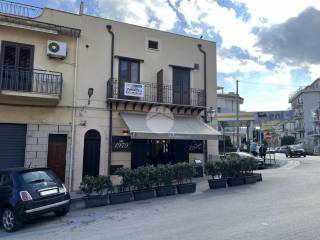 Casa indipendente in vendita a castellammare del golfo corso giuseppe garibaldi, 368