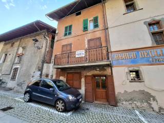 Appartamento in vendita a montjovet frazione borgo, 75