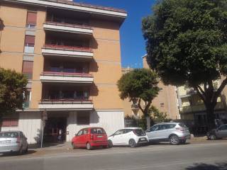 Garage in affitto a roma via delle fiamme gialle