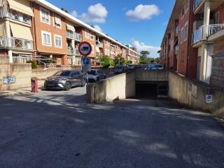 Posto auto in affitto a roma via arrigo minerbi