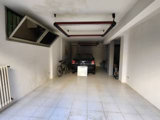 Garage in vendita a firenze via giovanni fabbroni