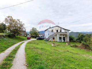 Rustico in vendita a borgo san lorenzo via di san cresci, 42