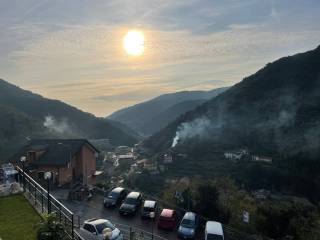 Appartamento in vendita ad avegno via delle mimose