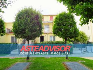 Appartamento all'asta a castelnuovo del garda frazione sandrà, via corobbi, 7/a