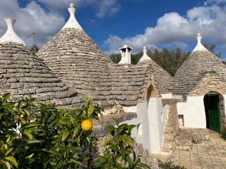 Trullo in vendita a san michele salentino contrada aieni