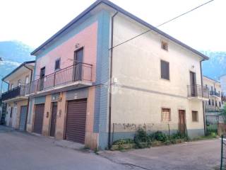 Casa indipendente in vendita a volturara irpina via giuseppe mazzini