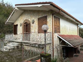 Villa in vendita a forino sp30