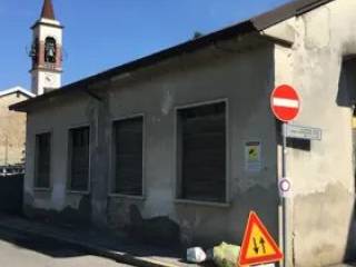 Magazzino all'asta a giussano via monte santo, 7, 20833 giussano mb, italia