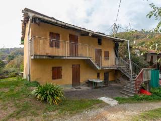 Casa indipendente in vendita a barge via montescotto