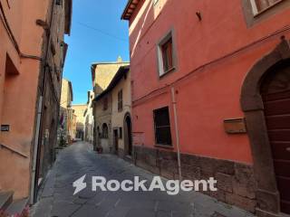 Appartamento in vendita ad acquapendente via san vittoria, 16