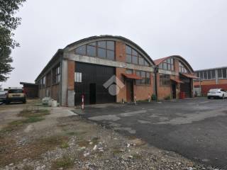 Laboratorio in vendita a granarolo dell'emilia via filippo turati, 9