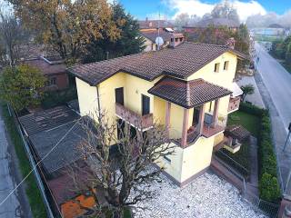 Villa bifamiliare in vendita a castelfranco emilia via per riolo, 18