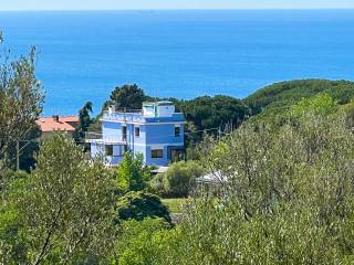 Villa in vendita a celle ligure via bricco del poggio, 32